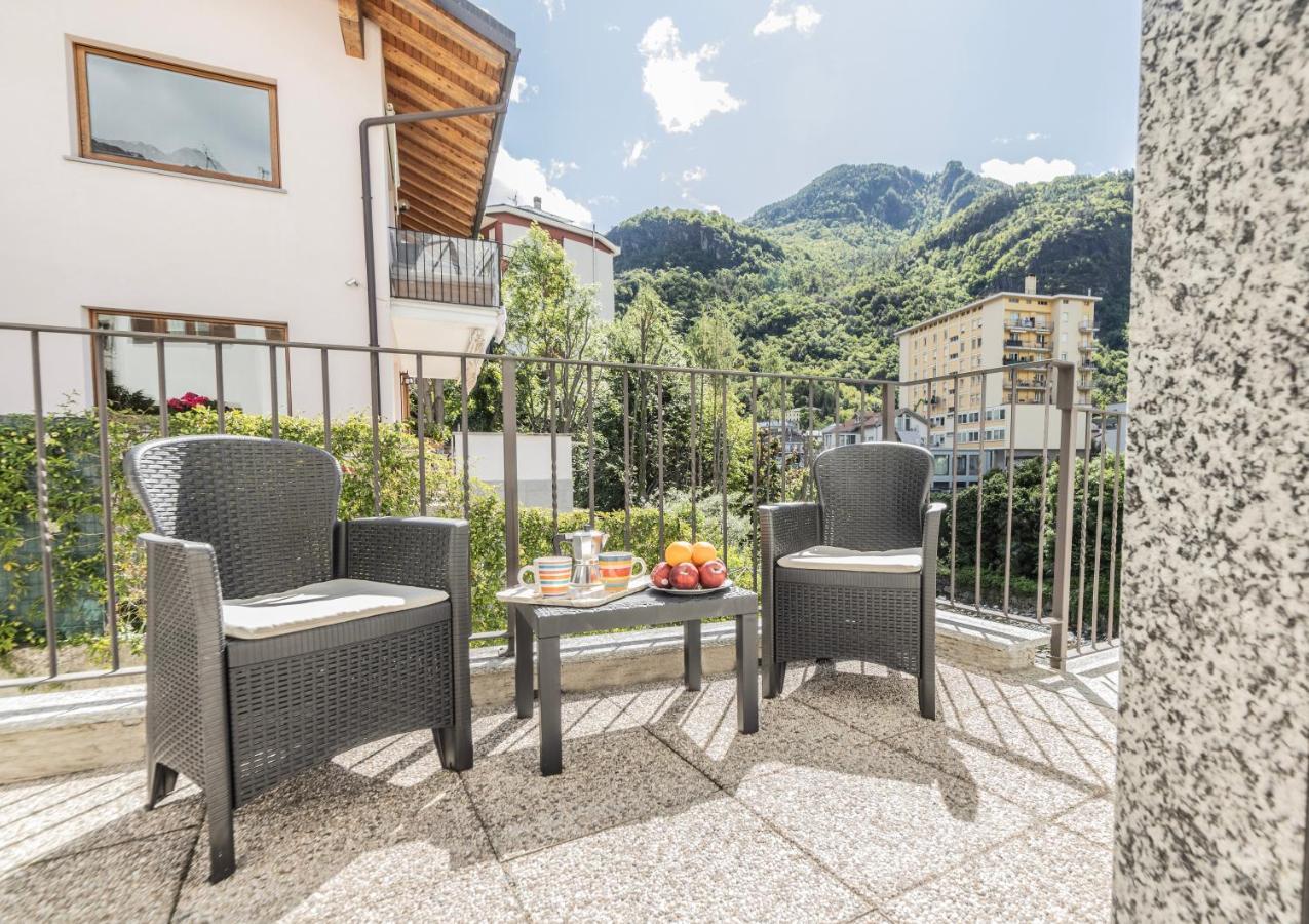 La Casa Sul Fiume Lejlighedshotel Chiavenna Eksteriør billede