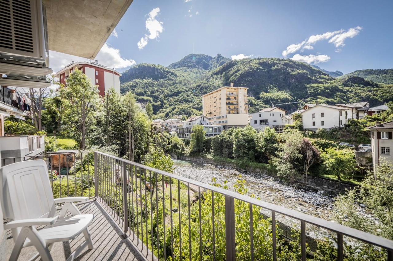 La Casa Sul Fiume Lejlighedshotel Chiavenna Eksteriør billede
