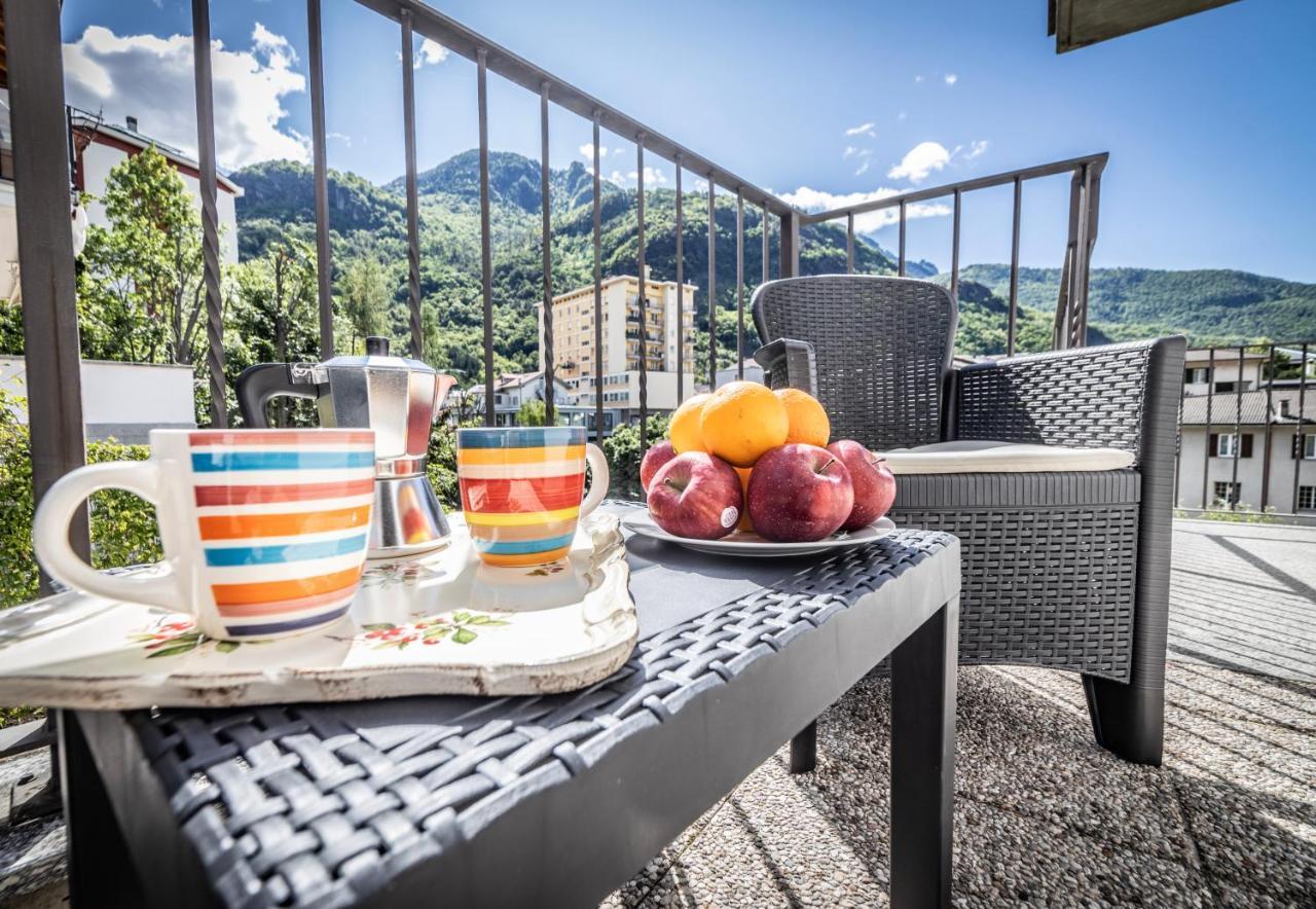 La Casa Sul Fiume Lejlighedshotel Chiavenna Eksteriør billede